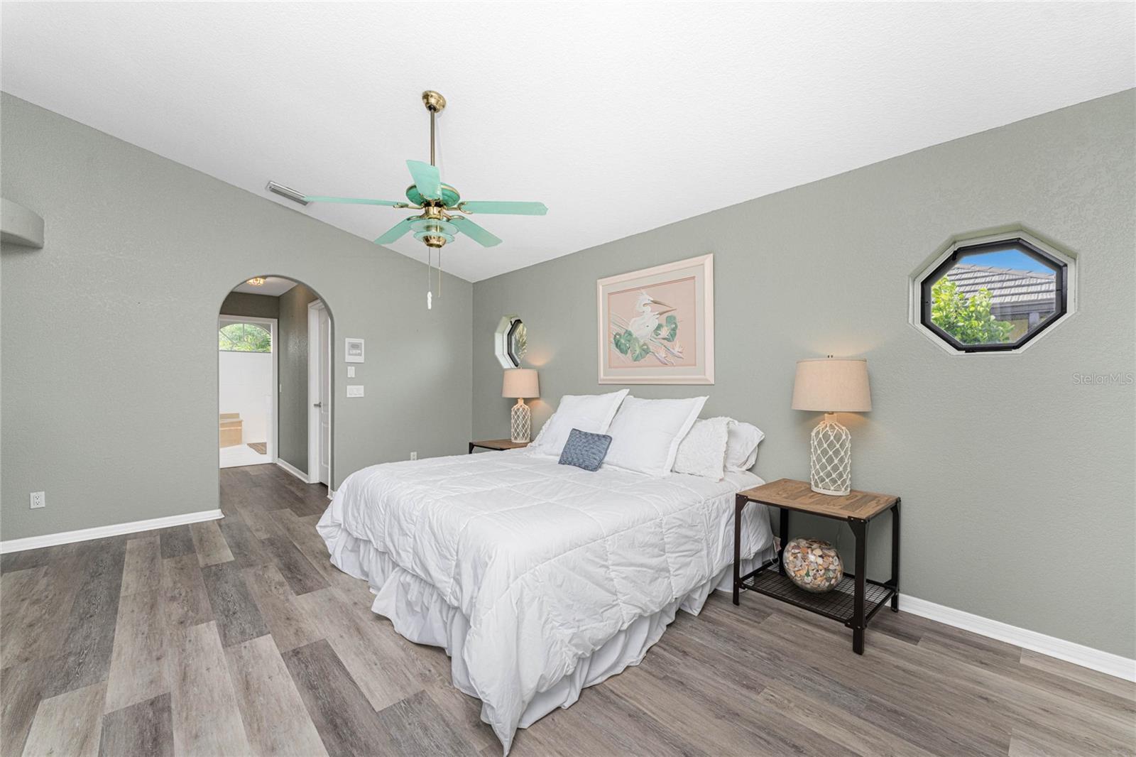 Image 33 of 64 For 1320 Appian Drive