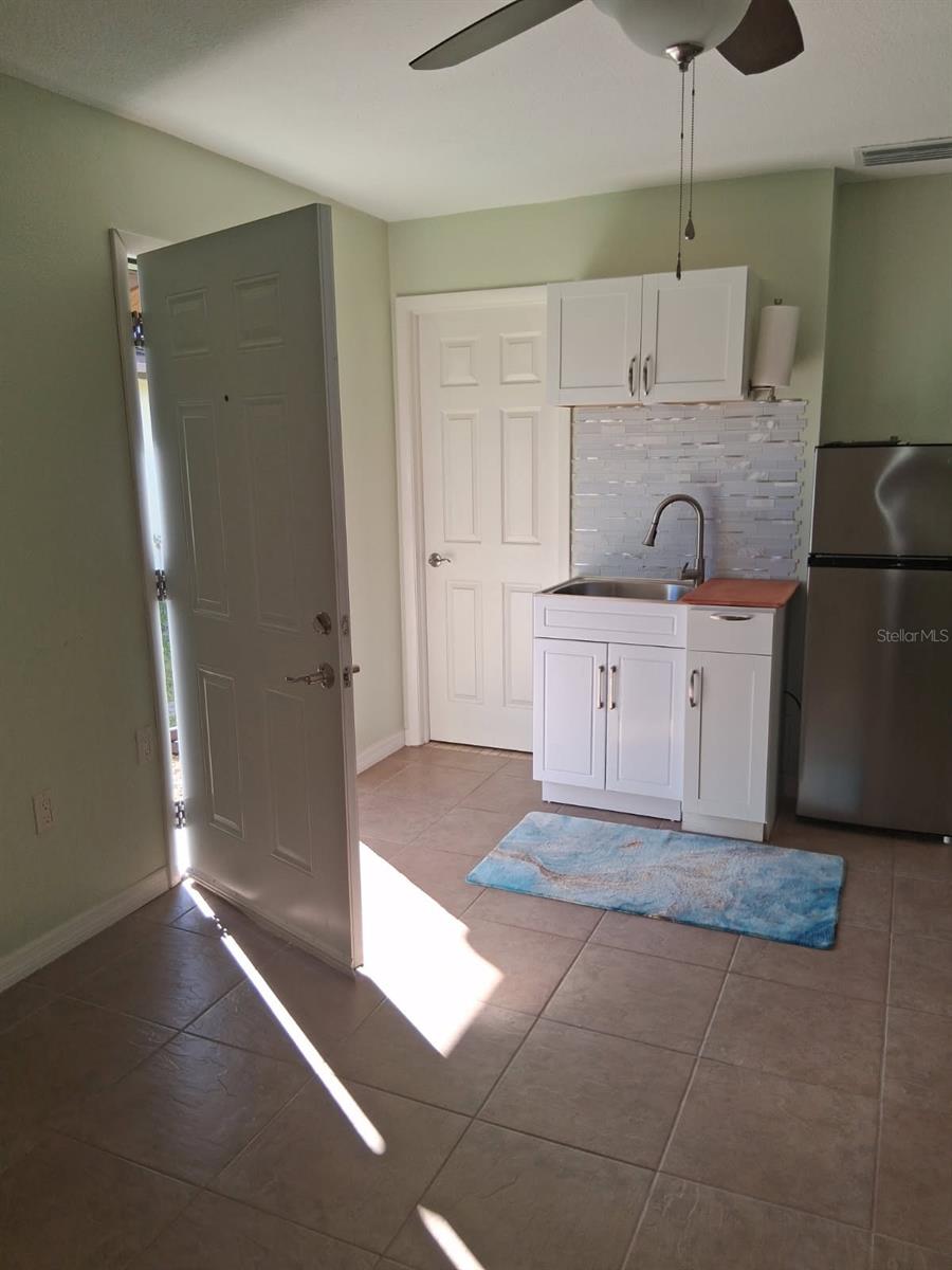 Image 12 of 28 For 23192 Mcburney Avenue