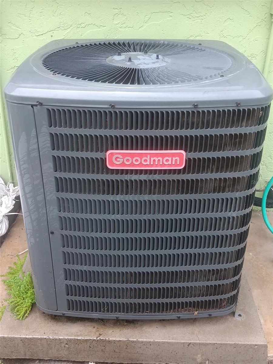 Image 24 of 28 For 23192 Mcburney Avenue