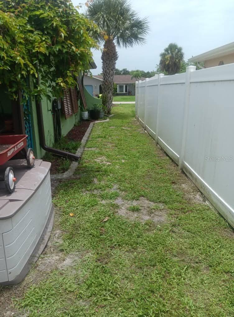 Image 27 of 28 For 23192 Mcburney Avenue