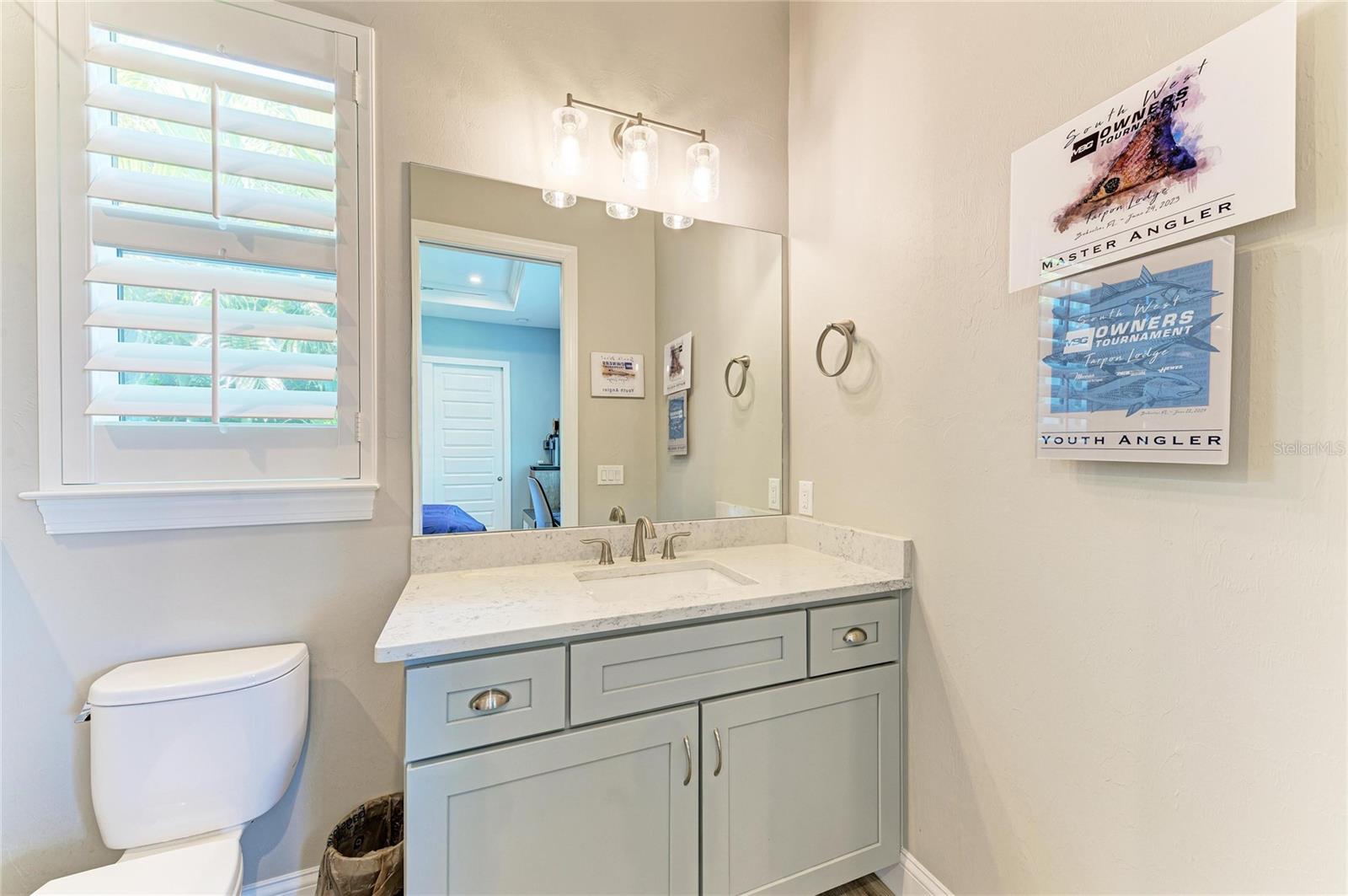 Image 31 of 64 For 1434 Casey Key Drive