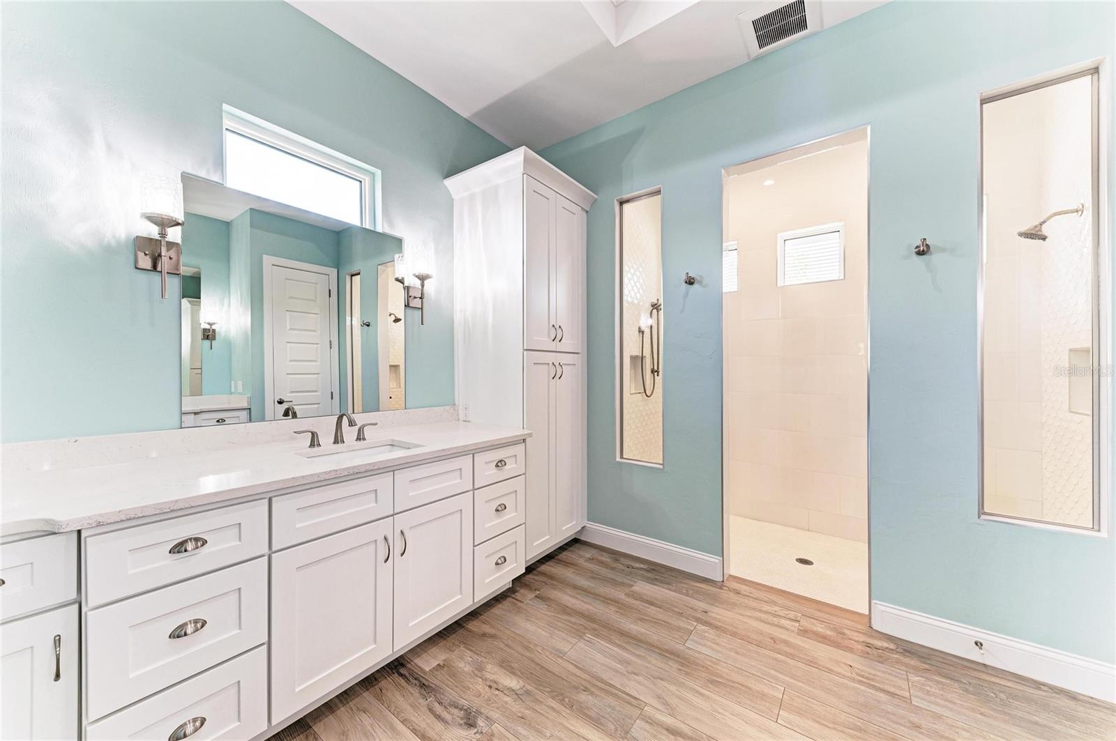 Image 37 of 64 For 1434 Casey Key Drive