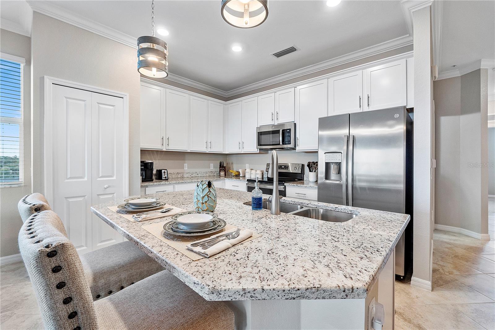 Image 14 of 34 For 14041 Heritage Landing Boulevard 638