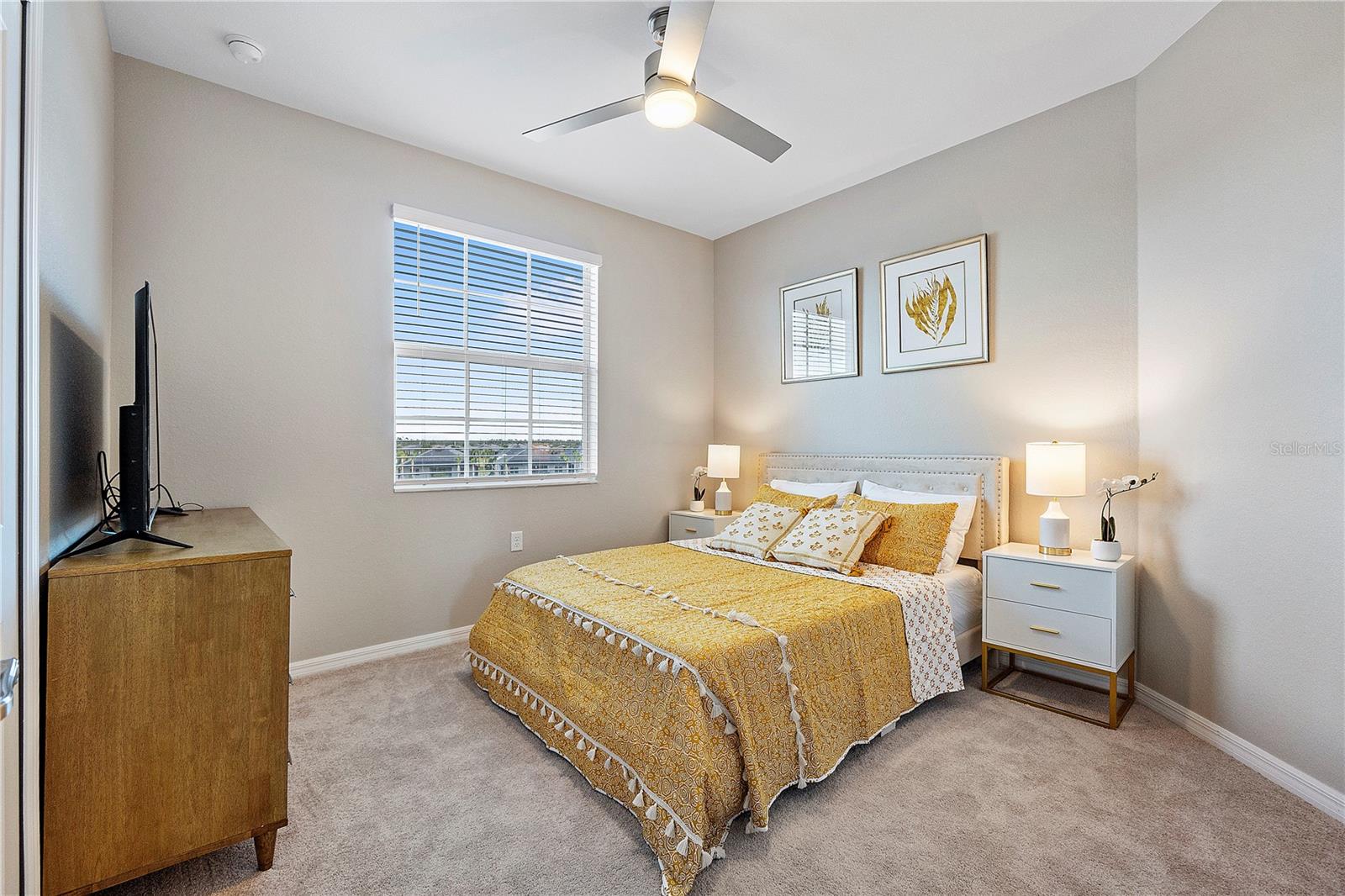 Image 3 of 34 For 14041 Heritage Landing Boulevard 638