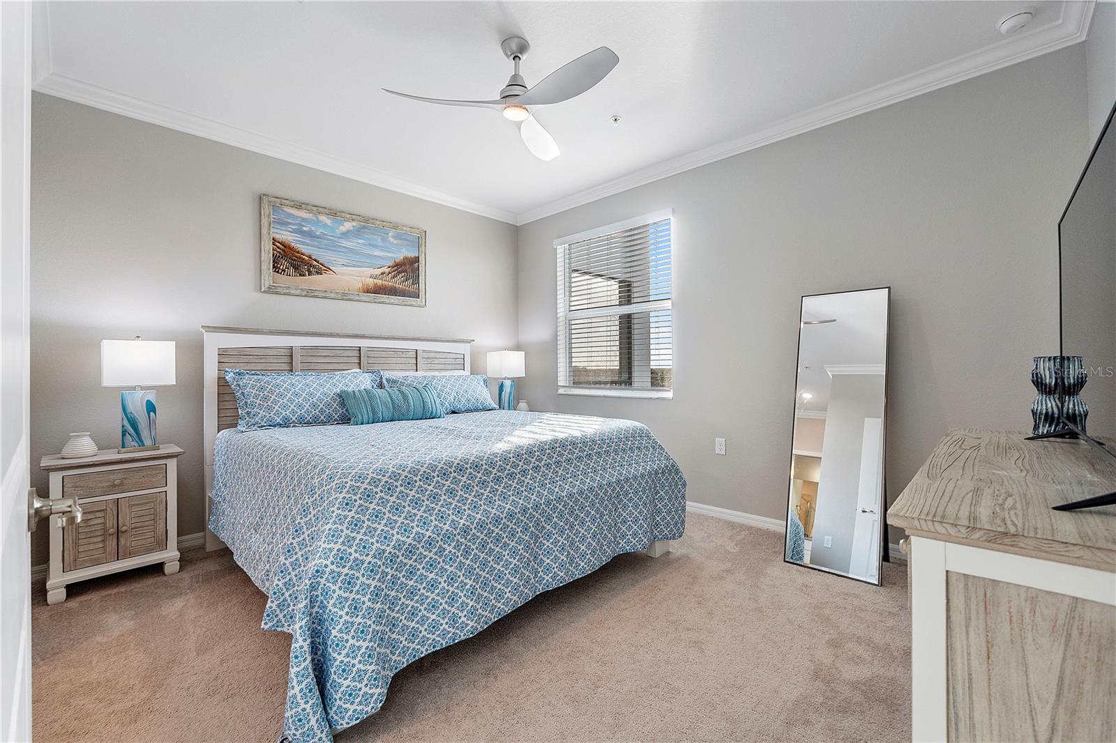 Image 6 of 34 For 14041 Heritage Landing Boulevard 638