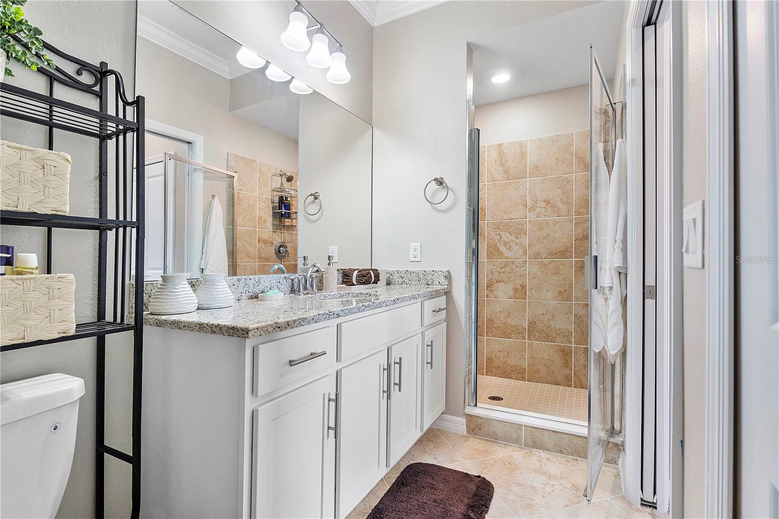 Image 7 of 34 For 14041 Heritage Landing Boulevard 638