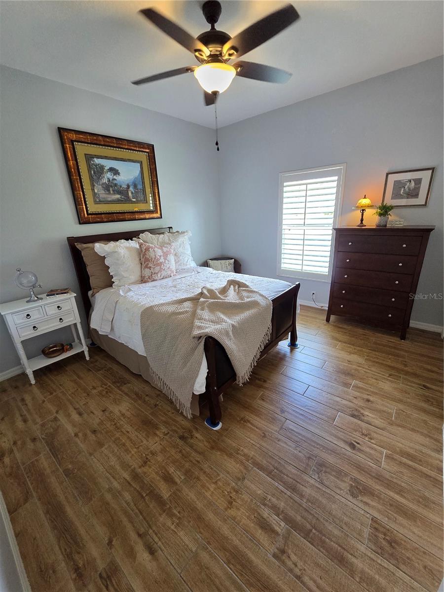Image 31 of 37 For 24500 Bramhope Court