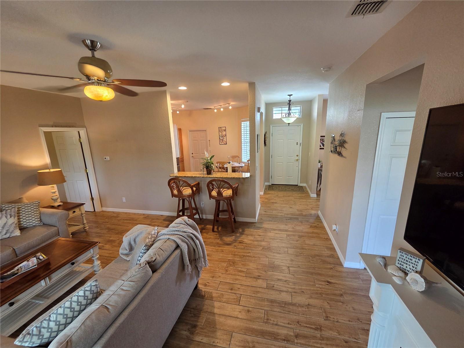 Image 6 of 37 For 24500 Bramhope Court