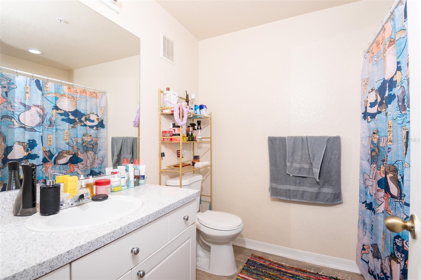 Image 14 of 23 For 18001 Richmond Place Drive 1137