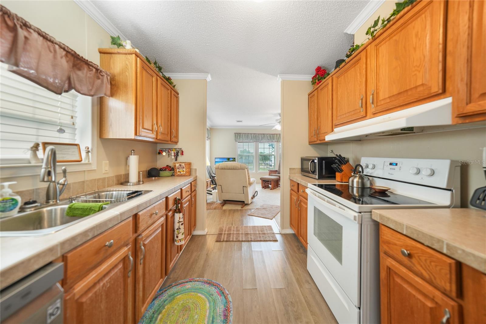 Image 10 of 38 For 135 Lazy Lagoon Drive