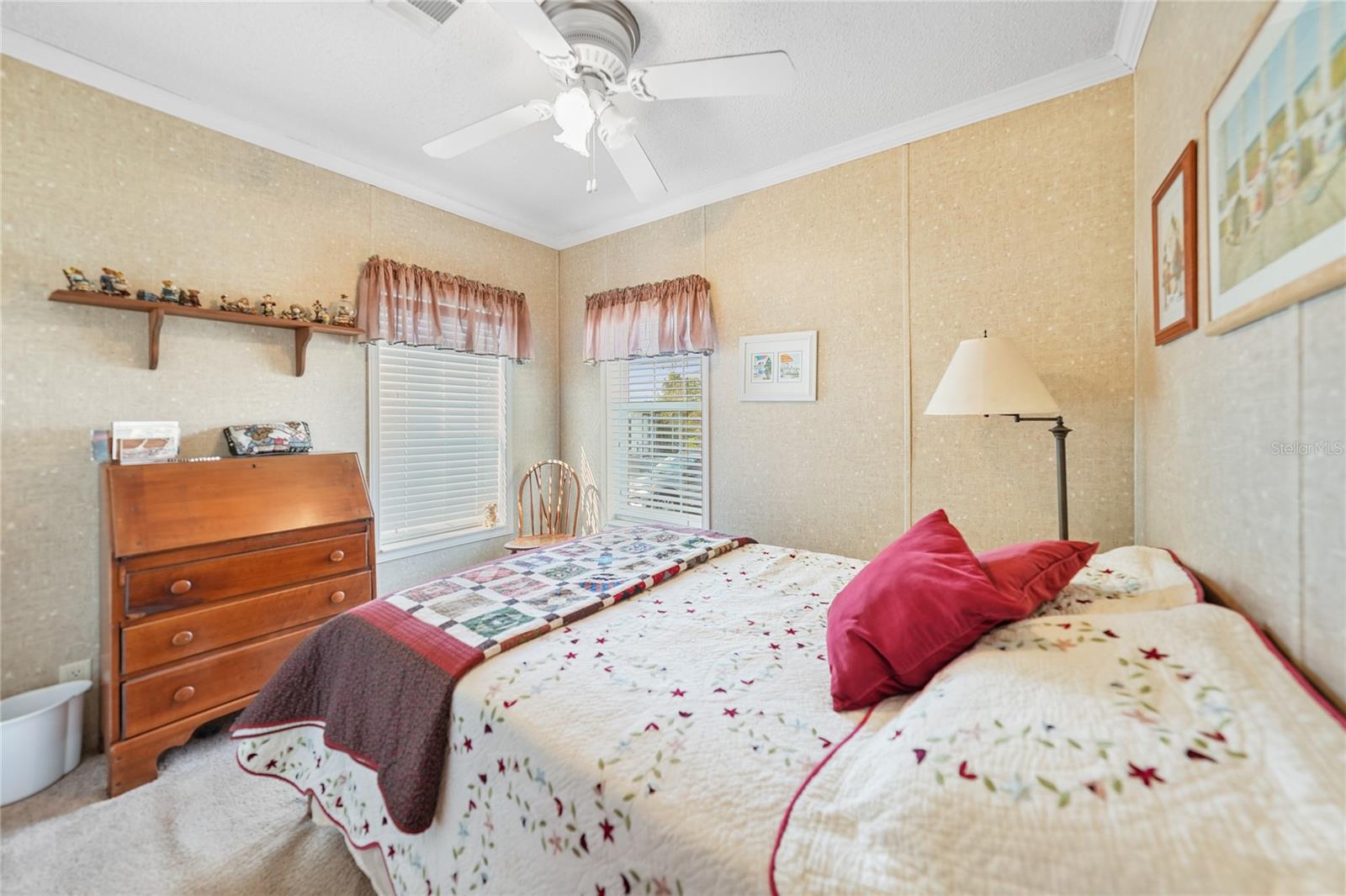 Image 17 of 38 For 135 Lazy Lagoon Drive