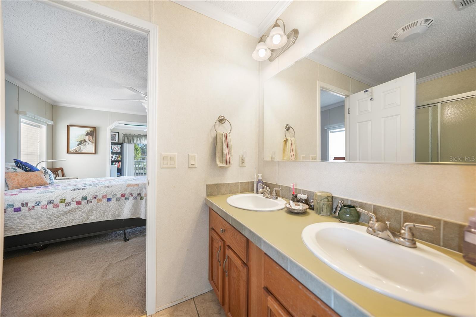 Image 23 of 38 For 135 Lazy Lagoon Drive