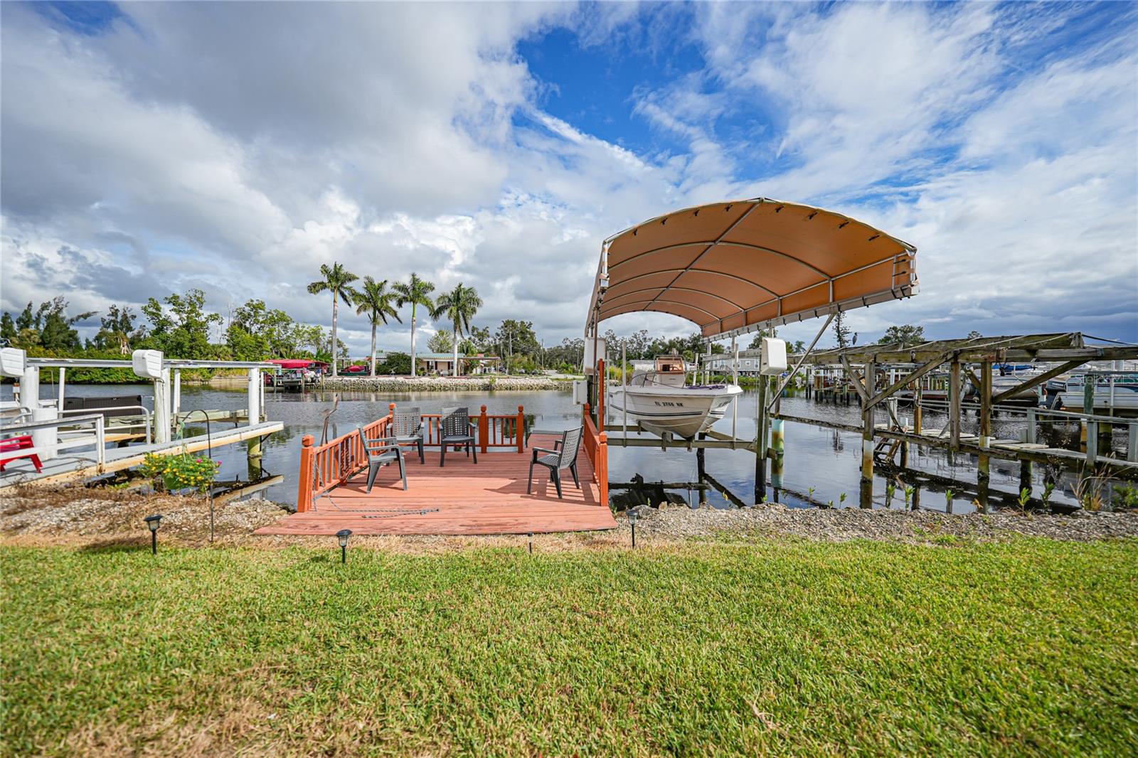 Image 33 of 38 For 135 Lazy Lagoon Drive