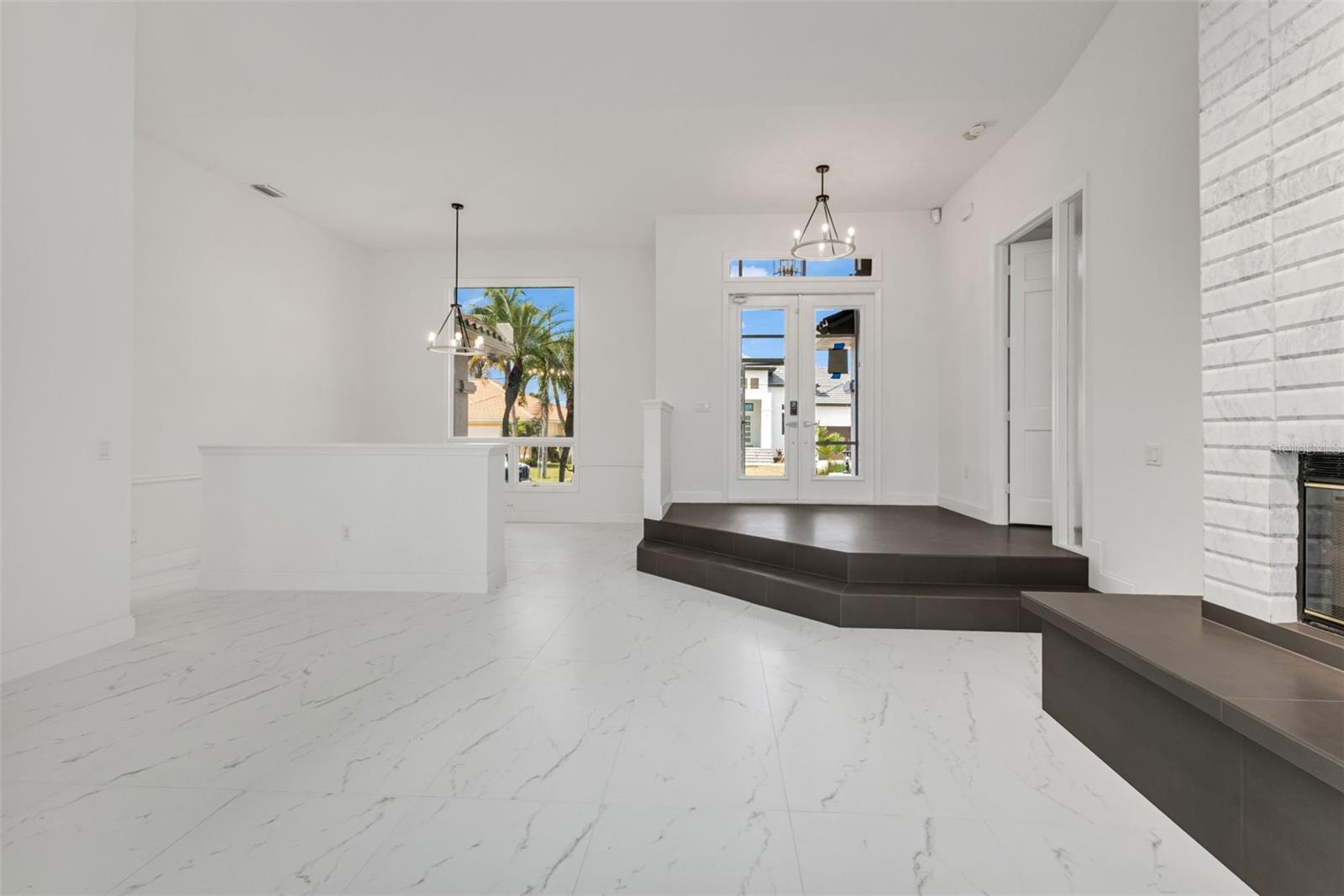 Image 14 of 57 For 3508 Blue Jay Drive