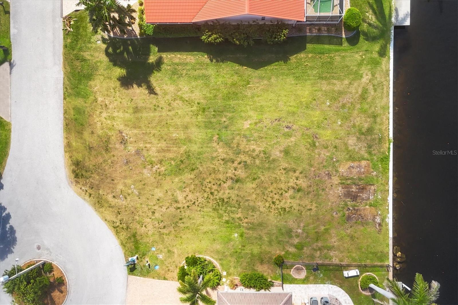 Image 11 of 24 For 7 Hibiscus Drive