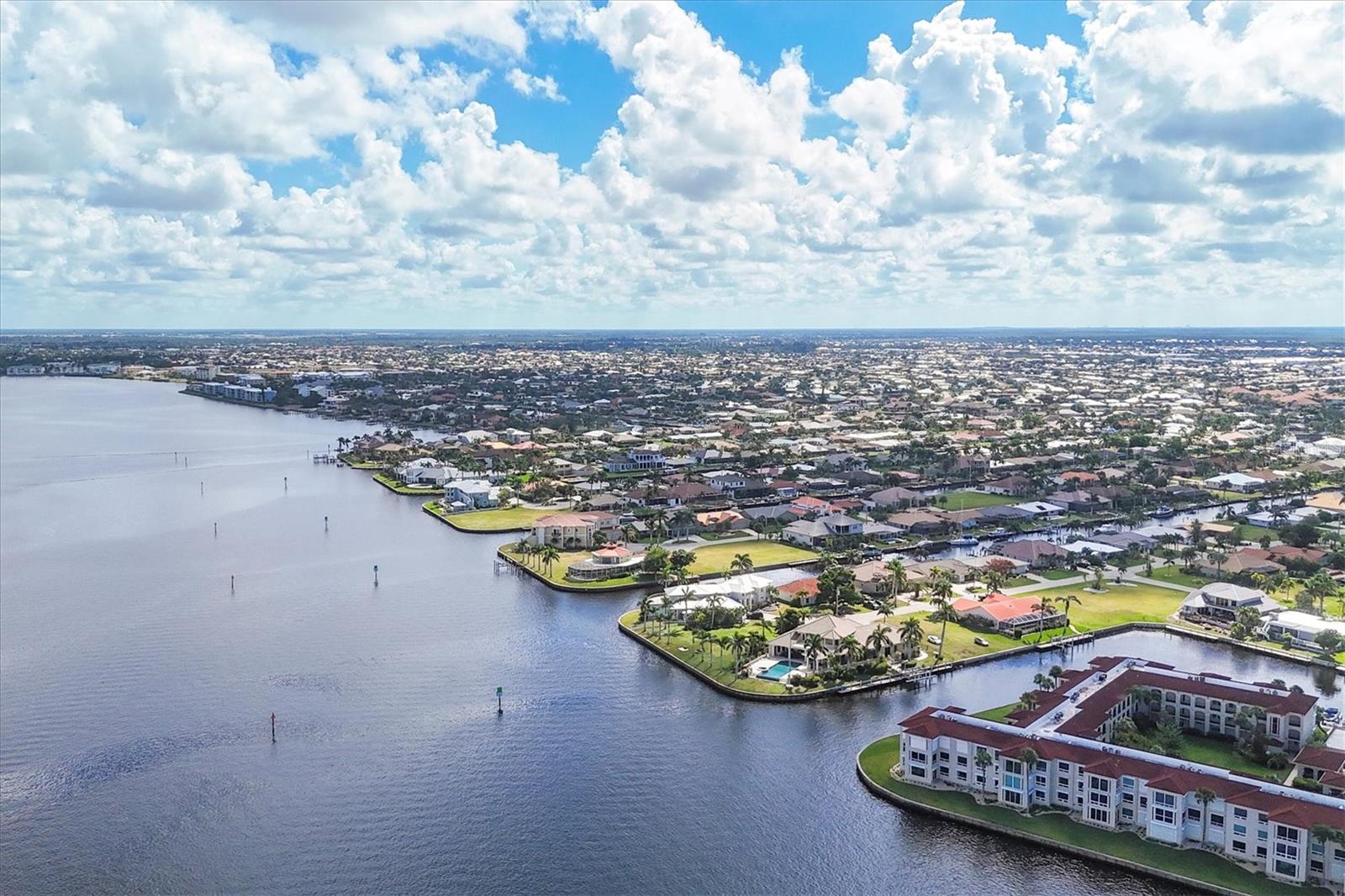 Image 18 of 24 For 7 Hibiscus Drive