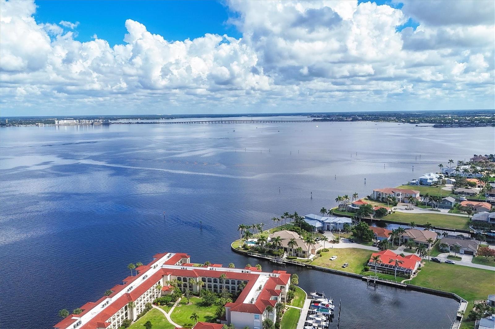 Image 20 of 24 For 7 Hibiscus Drive