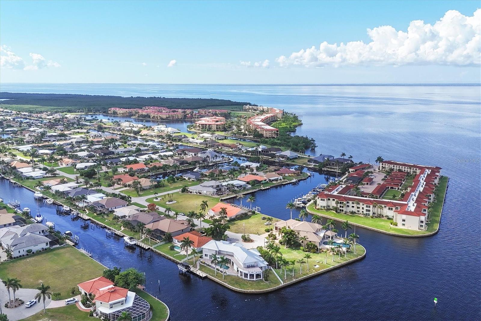 Image 5 of 24 For 7 Hibiscus Drive