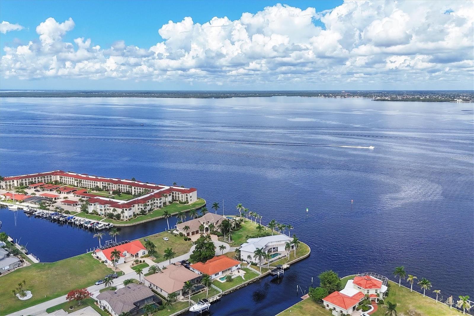 Image 6 of 24 For 7 Hibiscus Drive