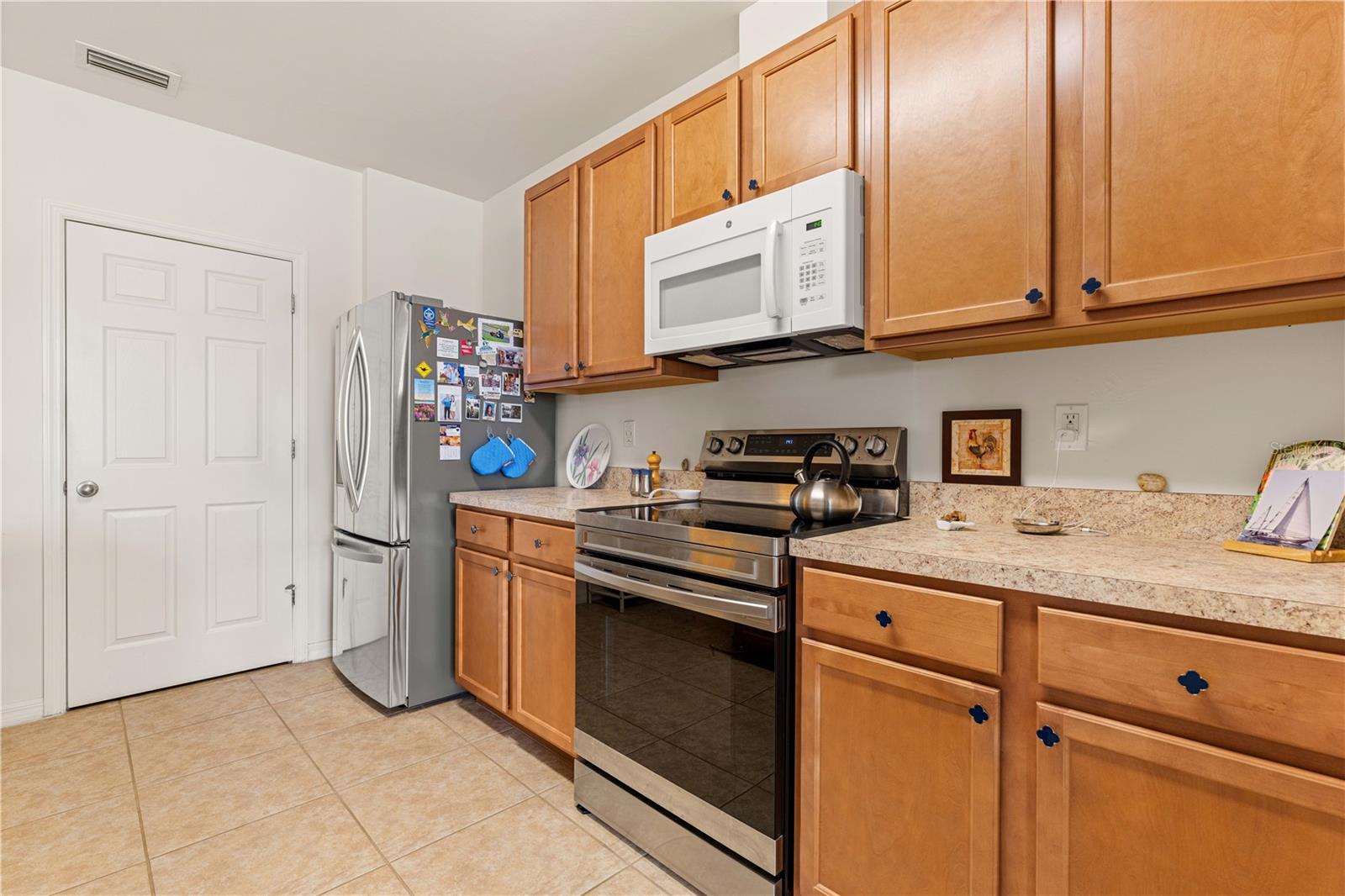 Image 28 of 80 For 7341 Mikasa Drive