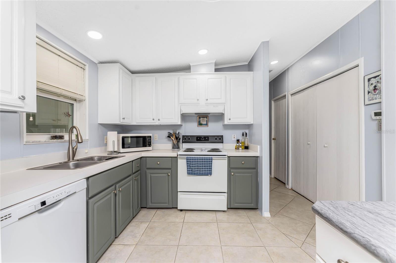 Image 10 of 50 For 7316 Thor Court