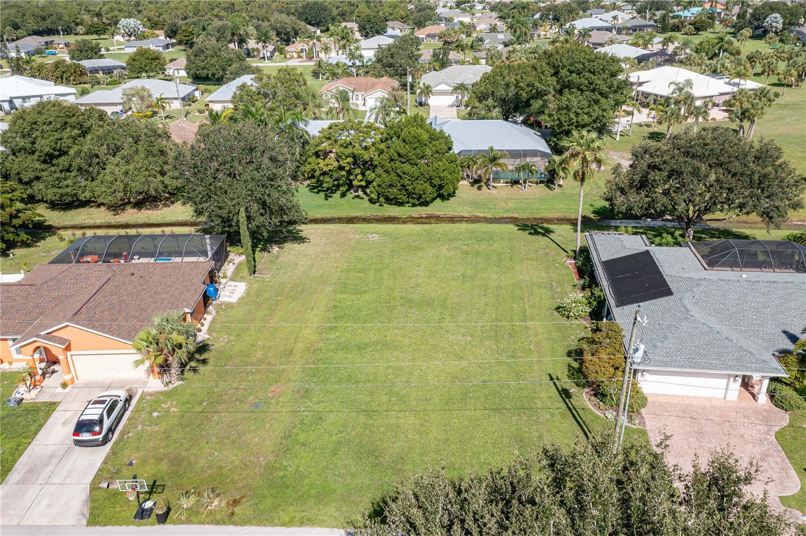 Image 12 of 17 For 7535 Coral Tree