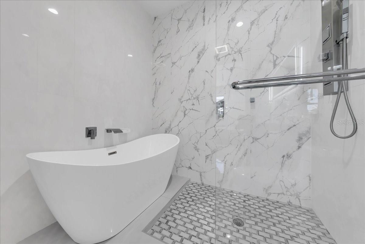 Image 14 of 43 For 363 Paisley Avenue