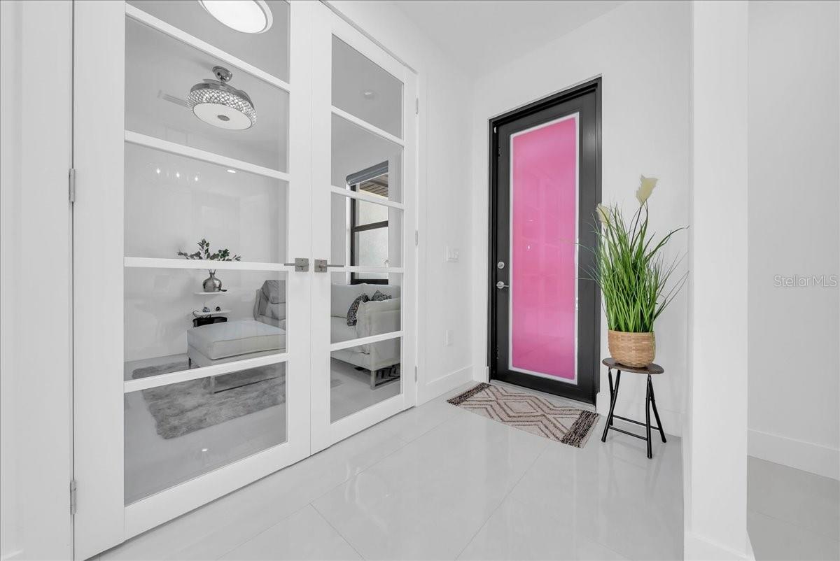 Image 23 of 43 For 363 Paisley Avenue