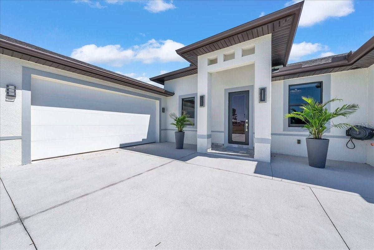 Image 5 of 43 For 363 Paisley Avenue