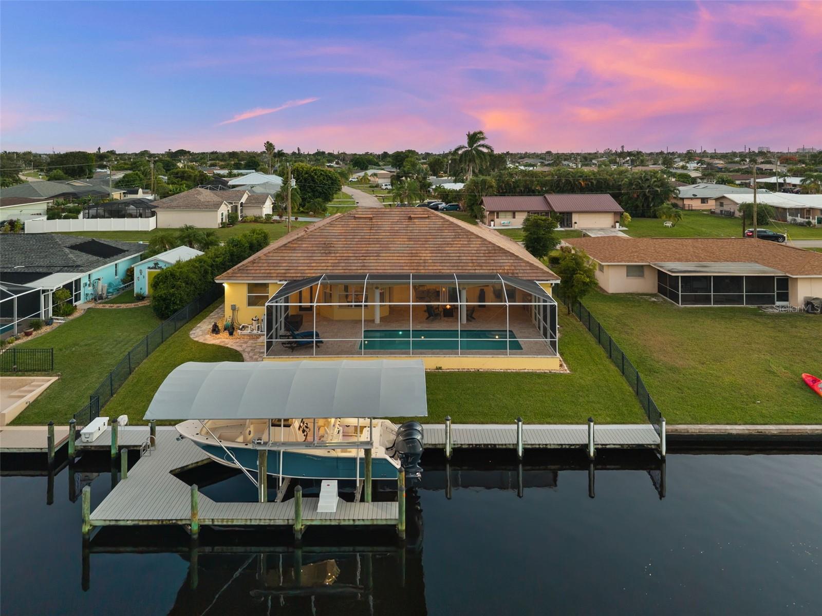 Image 42 of 50 For 211 37th Lane