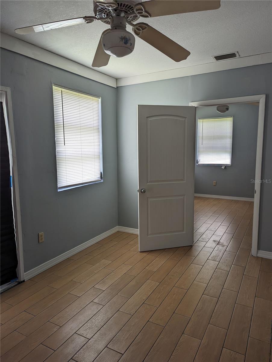 Image 23 of 29 For 4321 Pepper Lane