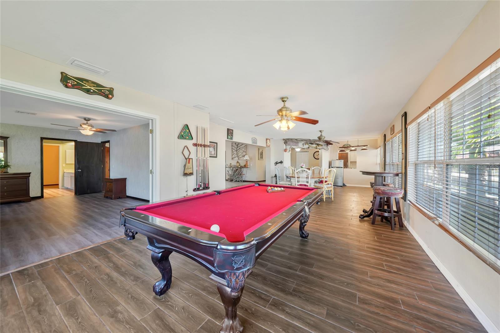 Image 18 of 62 For 2037 Palm Harbor Terrace