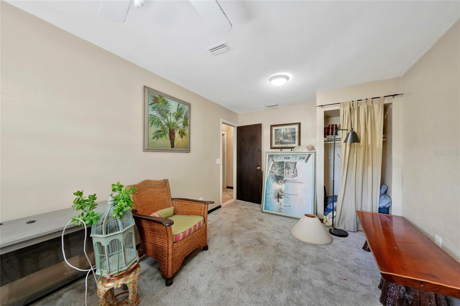 Image 29 of 62 For 2037 Palm Harbor Terrace