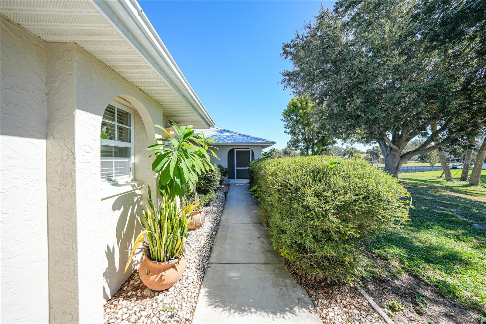 Image 45 of 62 For 2037 Palm Harbor Terrace