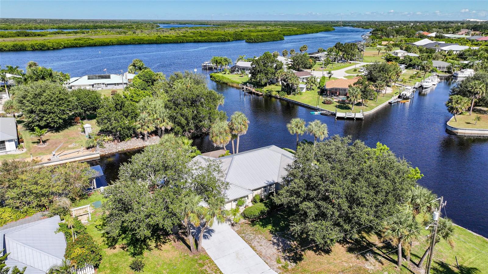 Image 49 of 62 For 2037 Palm Harbor Terrace