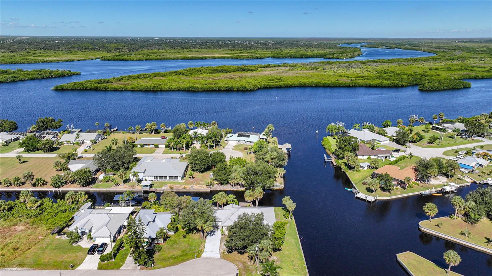 Image 52 of 62 For 2037 Palm Harbor Terrace