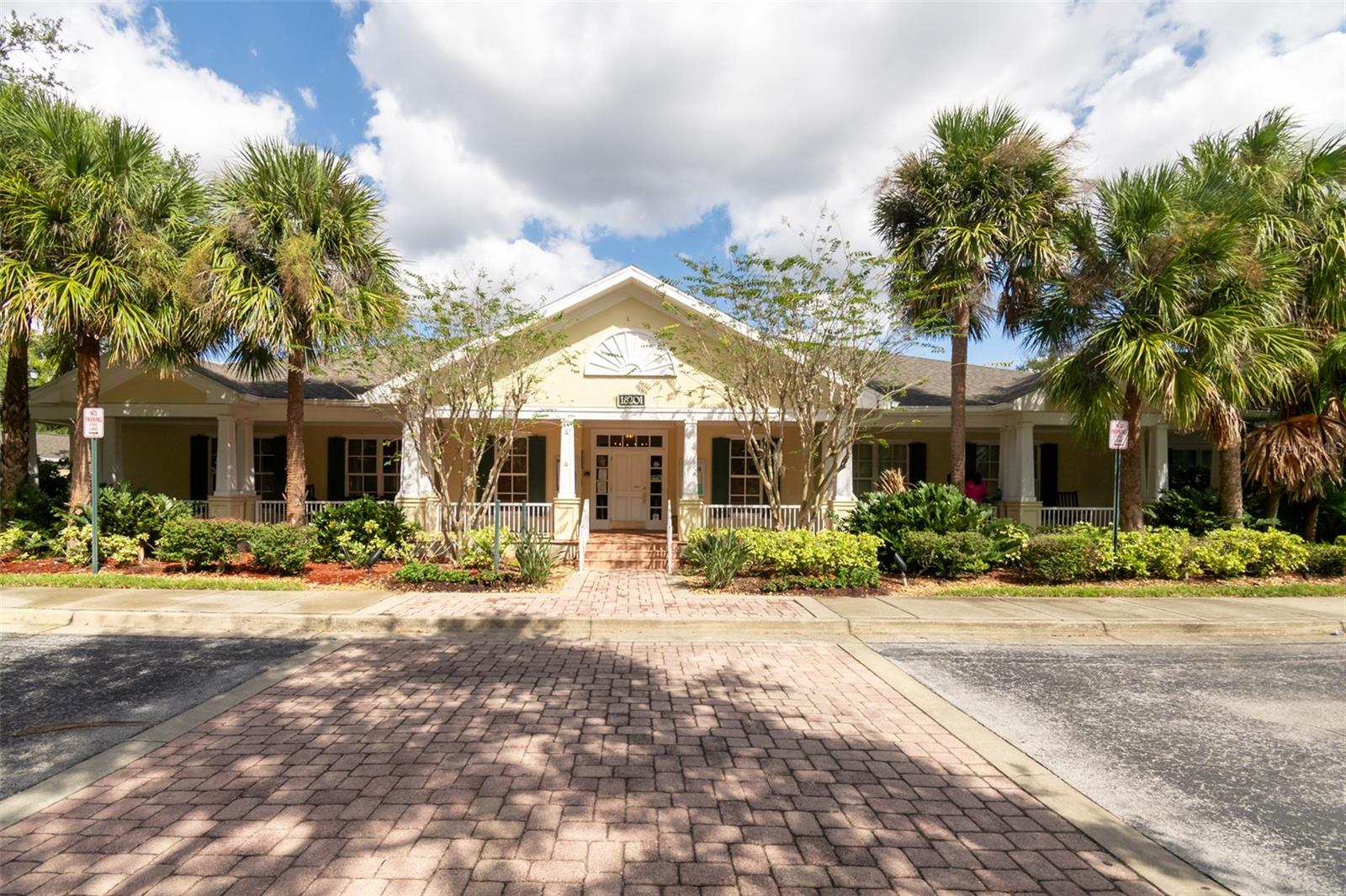 Image 15 of 20 For 18113 Bridle Club Drive