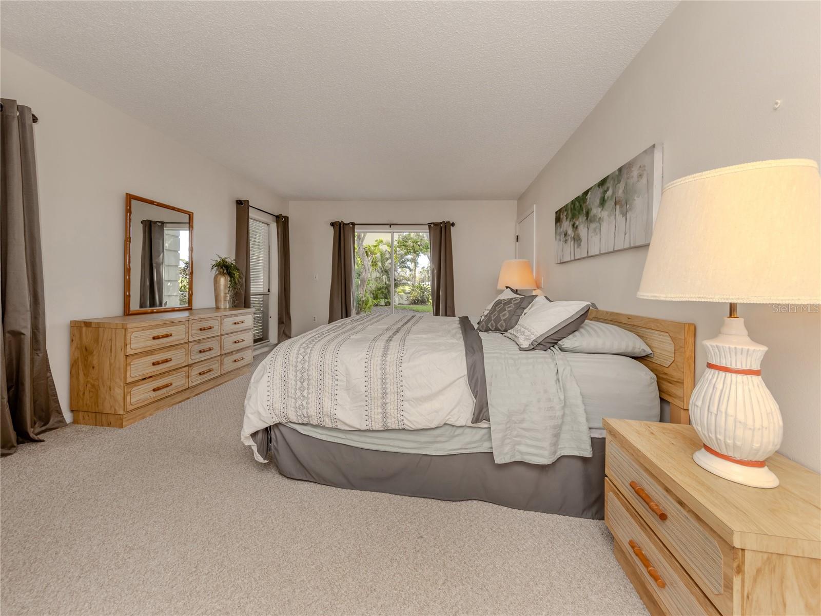 Image 20 of 68 For 437 Cerromar Lane 312