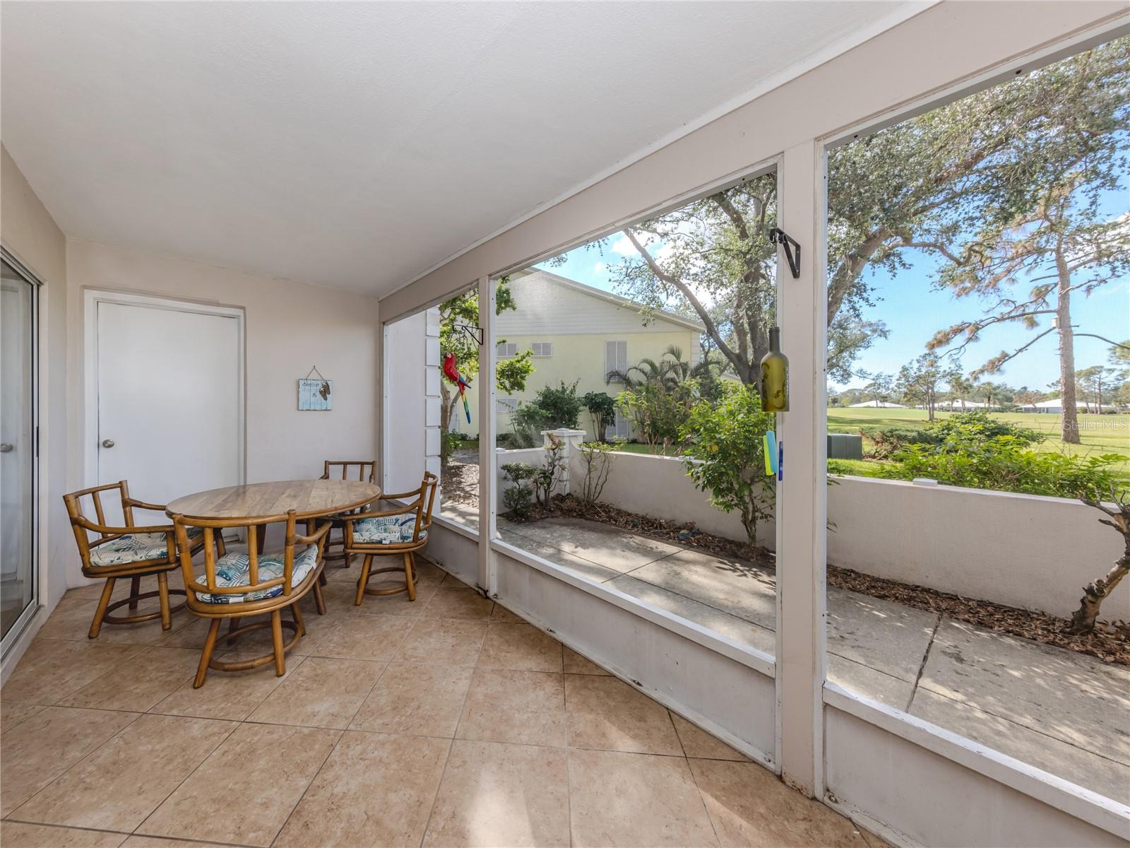 Image 22 of 68 For 437 Cerromar Lane 312