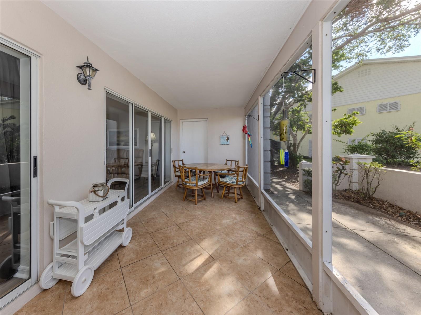 Image 24 of 68 For 437 Cerromar Lane 312