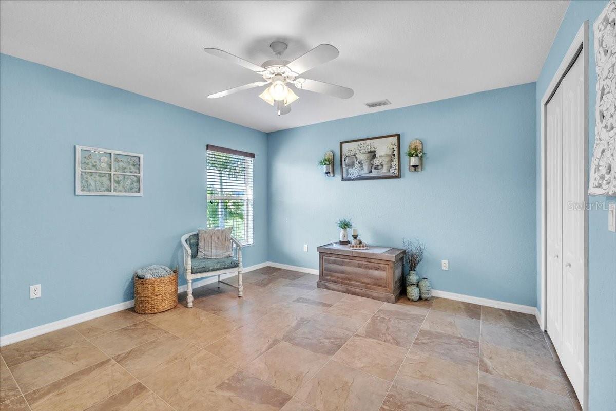 Image 25 of 52 For 13216 Donaldson Avenue