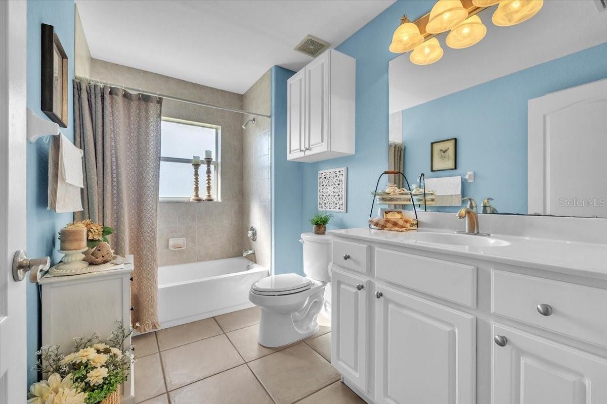 Image 27 of 52 For 13216 Donaldson Avenue