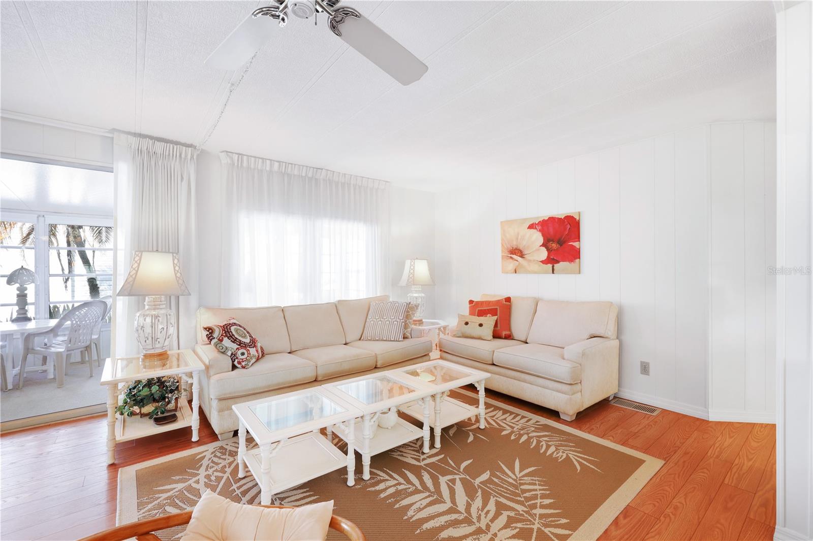 Image 18 of 91 For 2100 Kings Highway 781