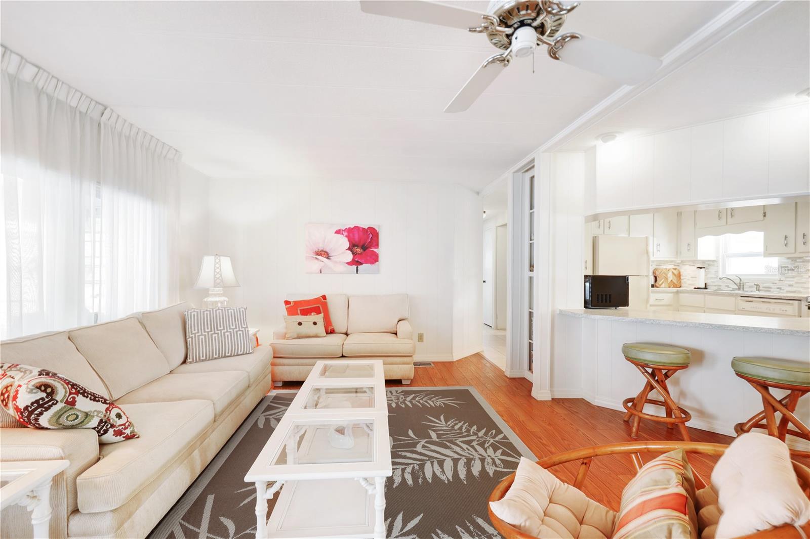 Image 29 of 91 For 2100 Kings Highway 781