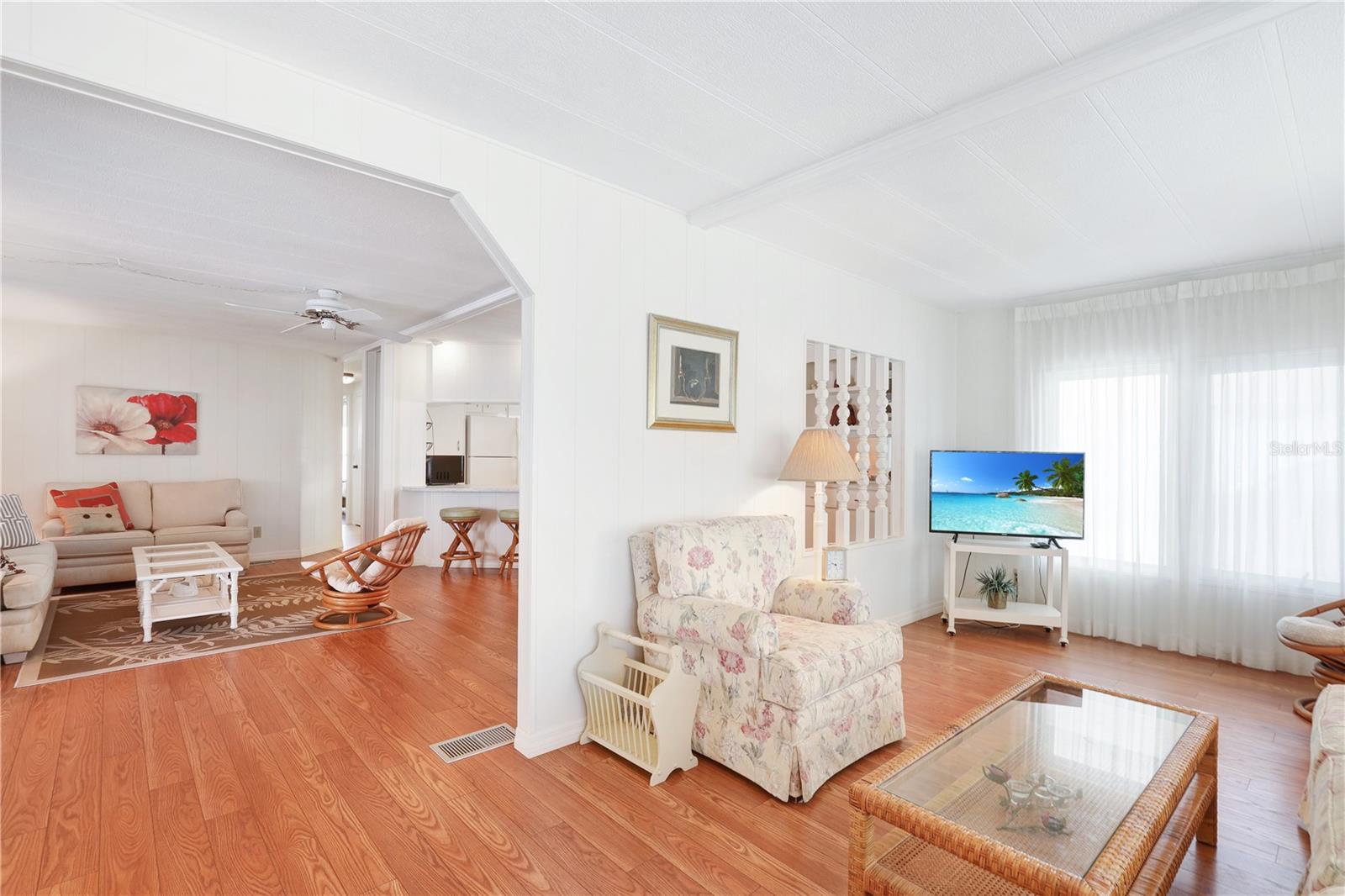 Image 32 of 91 For 2100 Kings Highway 781