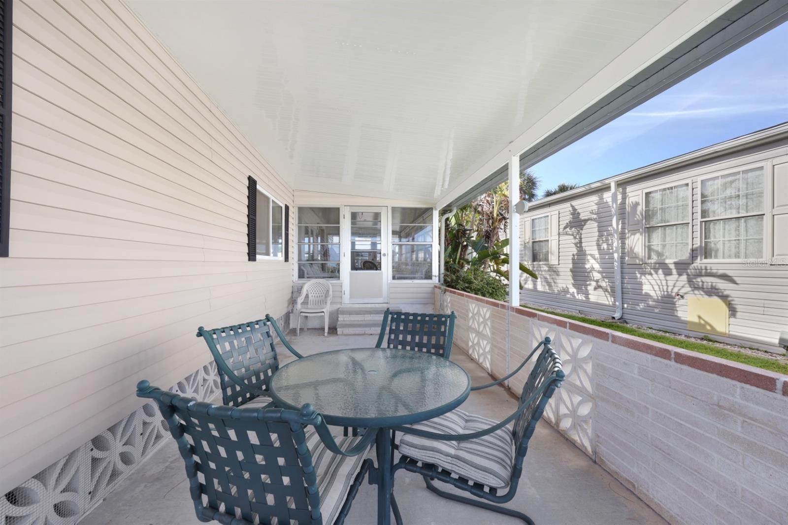 Image 40 of 91 For 2100 Kings Highway 781