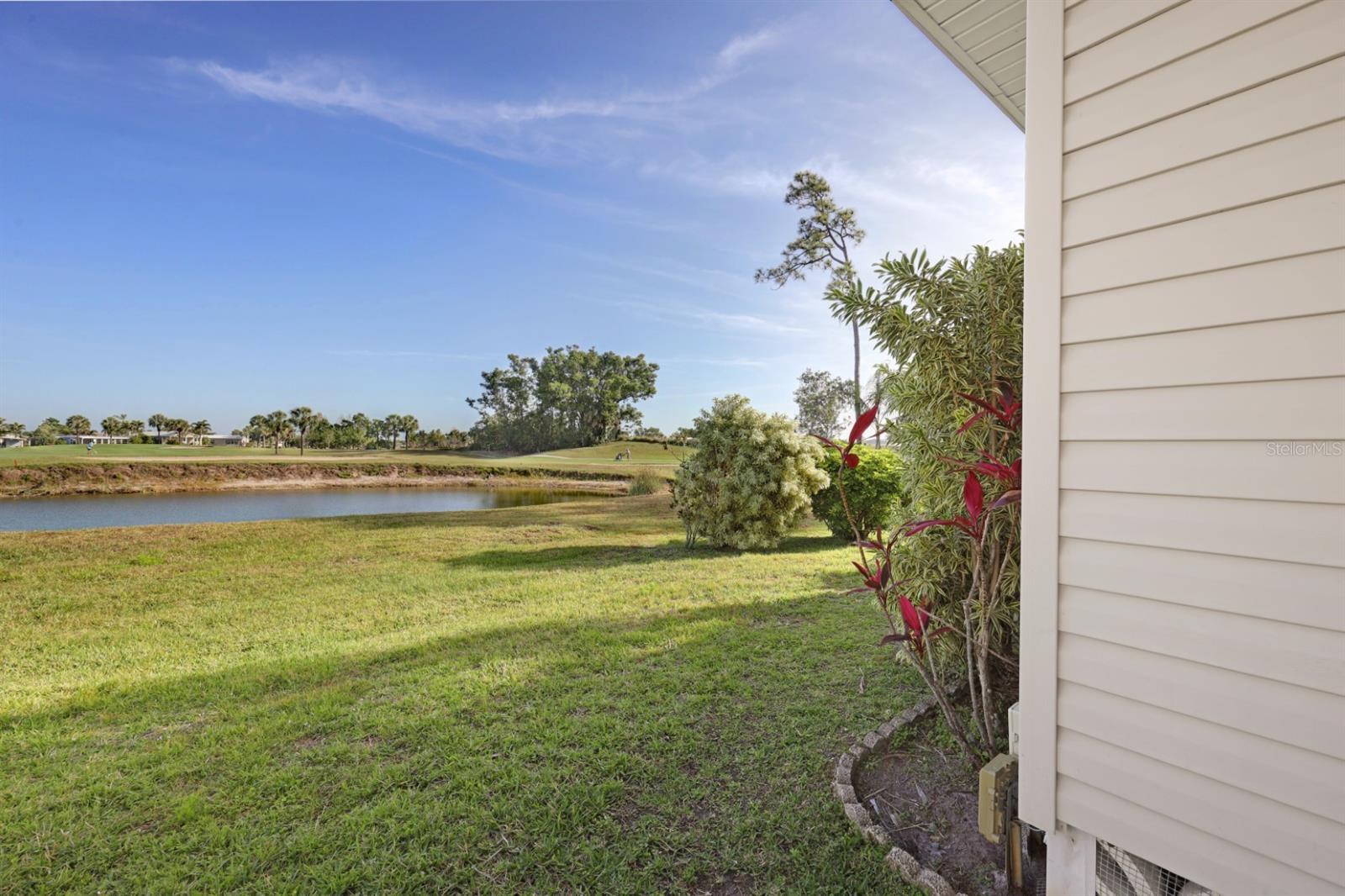 Image 41 of 91 For 2100 Kings Highway 781