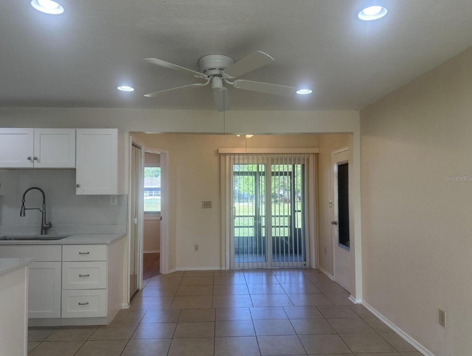 Image 6 of 27 For 5439 Kenwood Drive