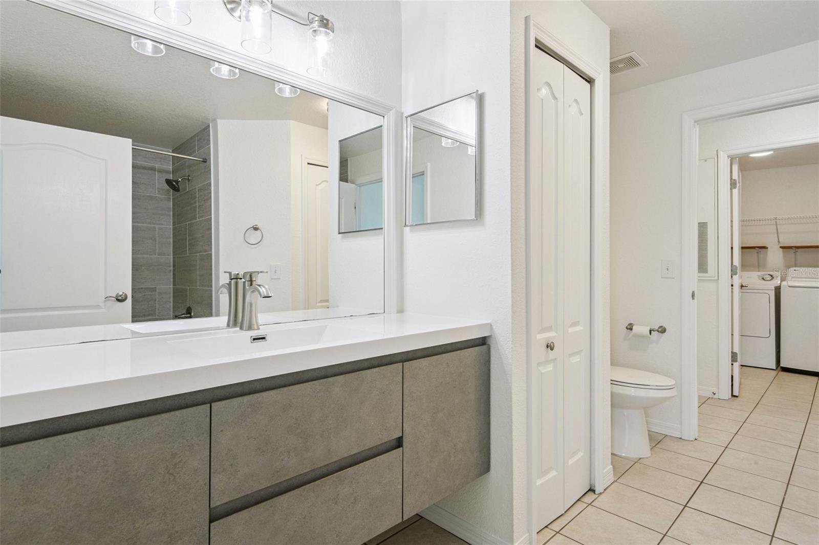 Image 18 of 39 For 4140 Central Sarasota Parkway 1233