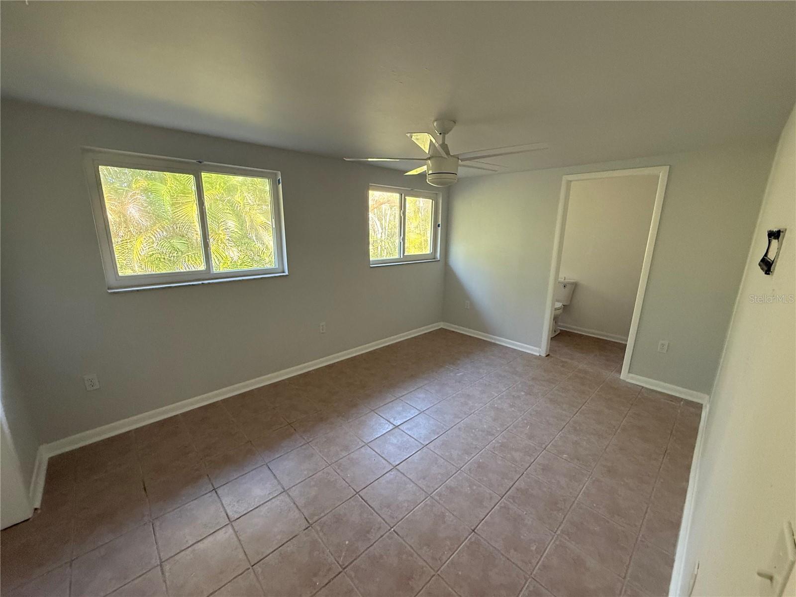 Image 13 of 13 For 7 Manor Court